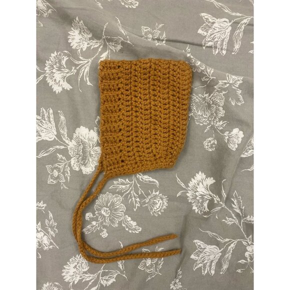Newborn Mustard Pixie Bonnet - Picture 1 of 2